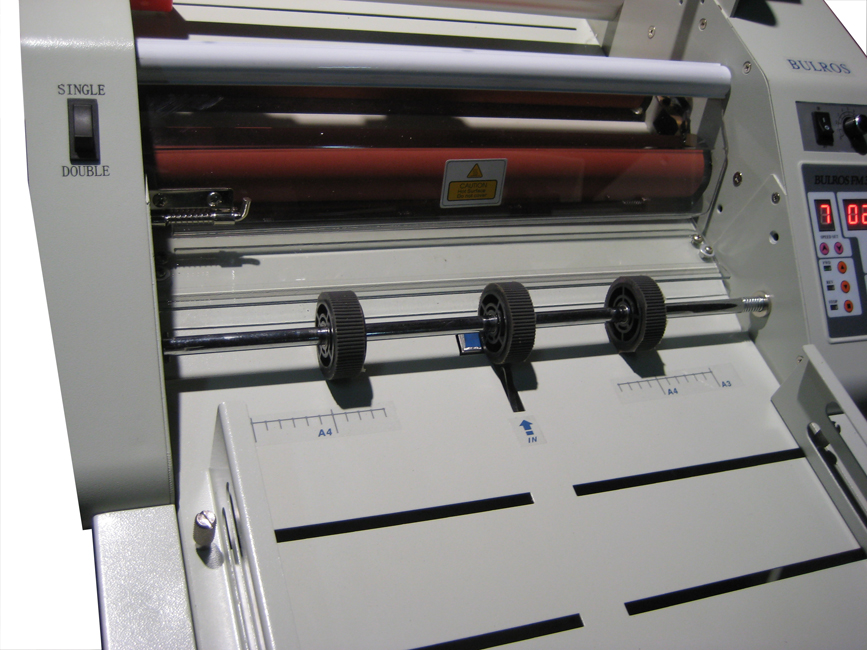 Рулонный ламинатор Bulros FM 480 automatic